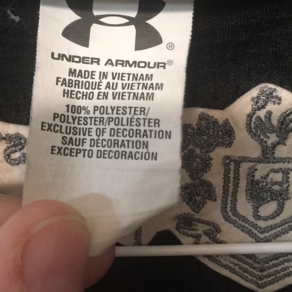 Under Armour Pullover - image 4